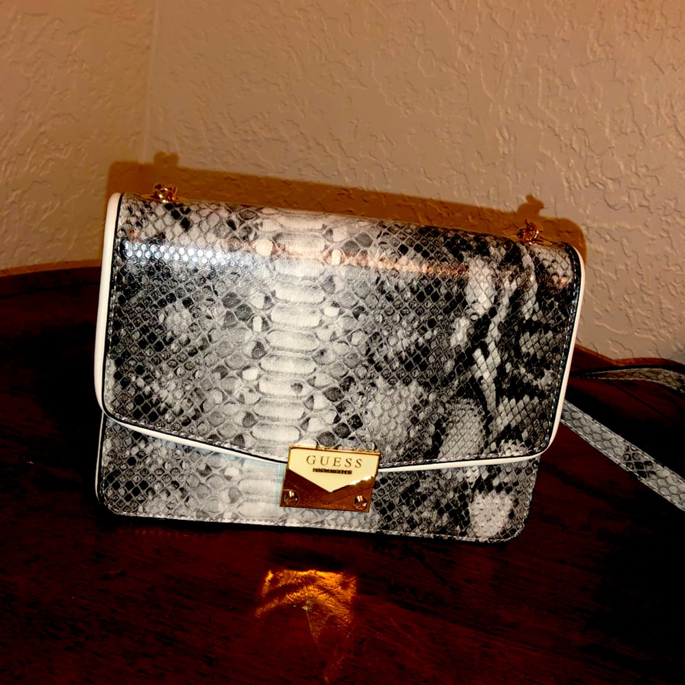 Guess Crossbody Purse